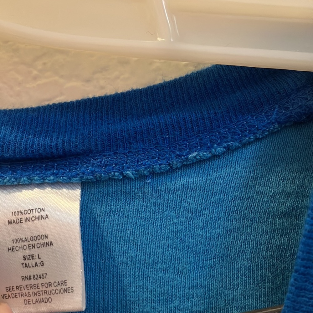 FINAL MARKDOWN Children’s Care Bears sleep top large - Picture 4 of 4